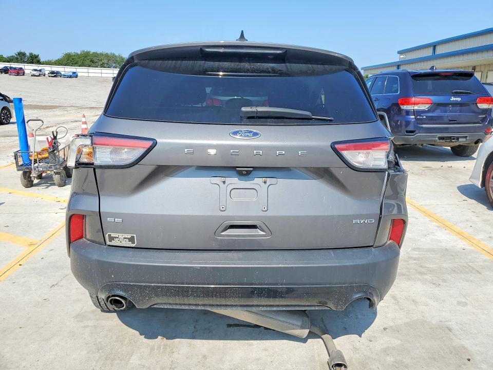 61929236 :رقم المزاد ، 1FMCU9G68NUB35139 vin ، 2022 Ford Escape مزاد بيع