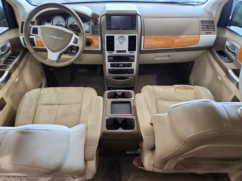 60086996 :رقم المزاد ، 2A4RR6DX8AR239966 vin ، 2010 Chrysler Town & Country مزاد بيع