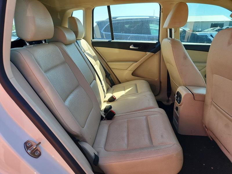 Продаж на аукціоні авто 2017 Volkswagen Tiguan, vin: WVGBV7AXXHW510908, номер лоту: 60041376