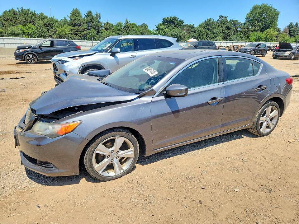 Auction sale of the 2014 Acura Ilx, vin: 19VDE1F31EE013115, lot number: 60804426