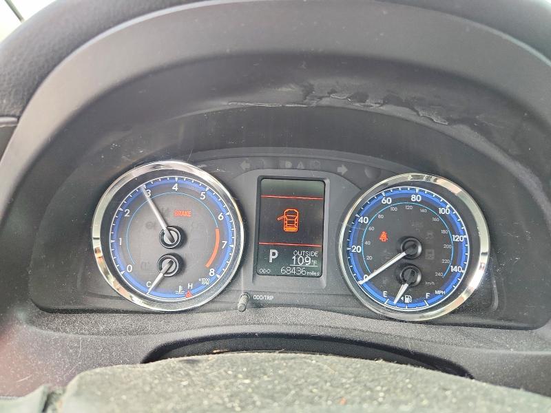 62979406 :رقم المزاد ، 5YFBURHE9KP859498 vin ، 2019 Toyota Corolla مزاد بيع