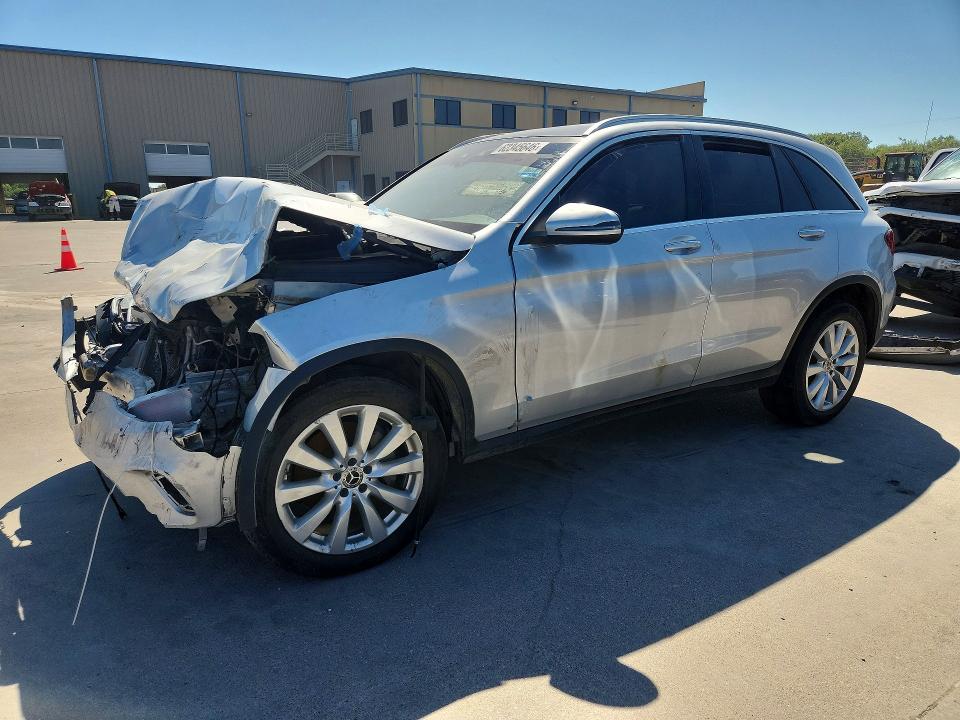 2020 Mercedes-benz Glc მანქანა იყიდება აუქციონზე, vin: WDC0G8EB7LF676140, აუქციონის ნომერი: 62345646
