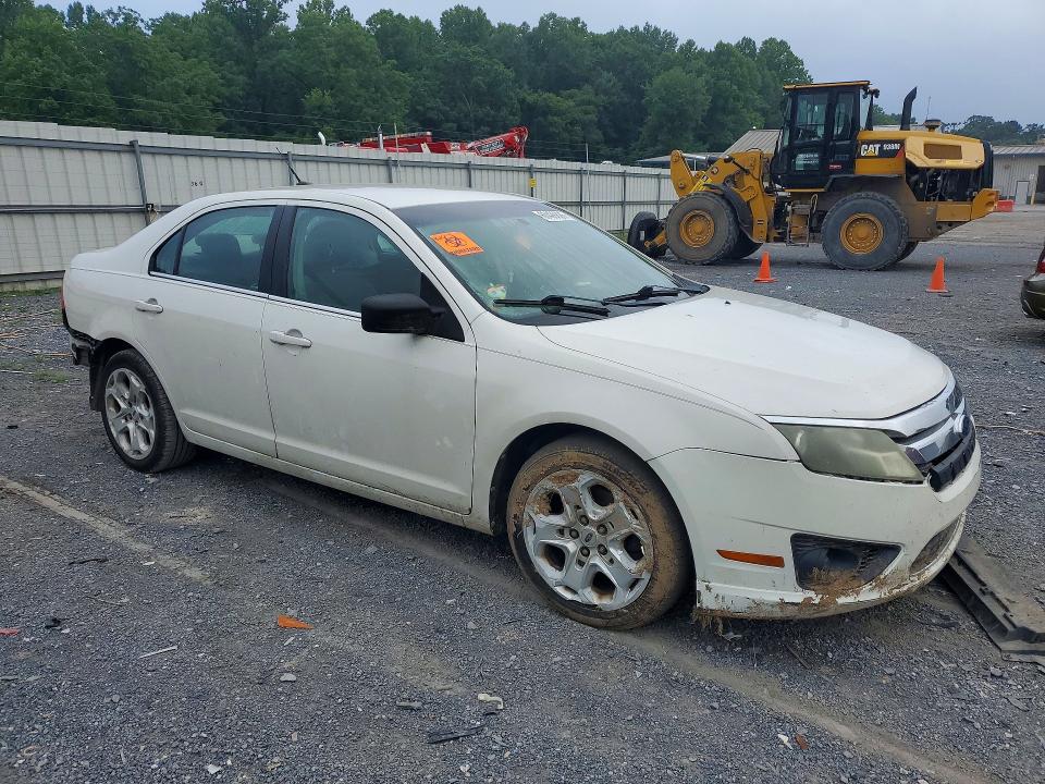 60426826 :رقم المزاد ، 3FAHP0HA7AR156782 vin ، 2010 Ford Fusion مزاد بيع