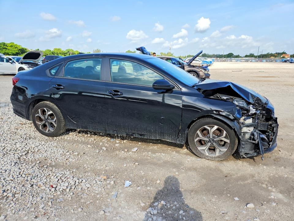 Продажа на аукционе авто 2021 Kia Forte, vin: 3KPF24AD0ME346561, номер лота: 61724246