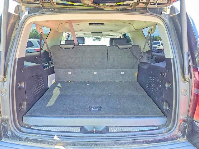 2015 Chevrolet Suburban მანქანა იყიდება აუქციონზე, vin: 1GNSKKKC8FR722852, აუქციონის ნომერი: 61456236