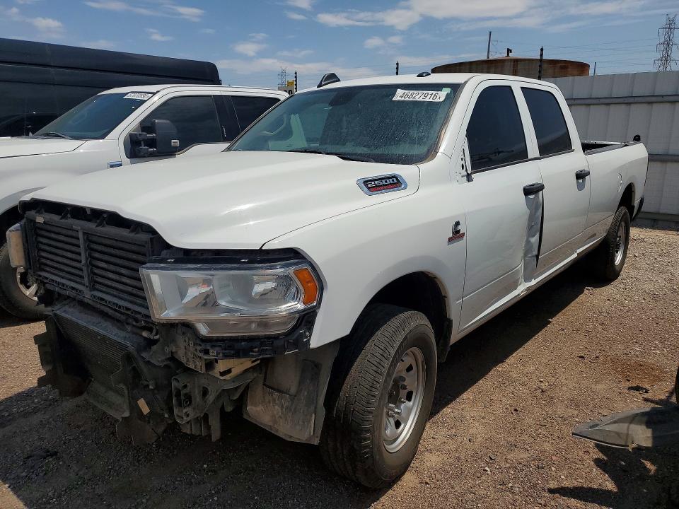 46827916 :رقم المزاد ، 3C6UR4HL1KG716439 vin ، 2019 Ram 2500 مزاد بيع