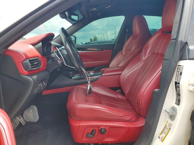 62692386 :رقم المزاد ، ZN661YUS0JX284352 vin ، 2018 Maserati Levante مزاد بيع
