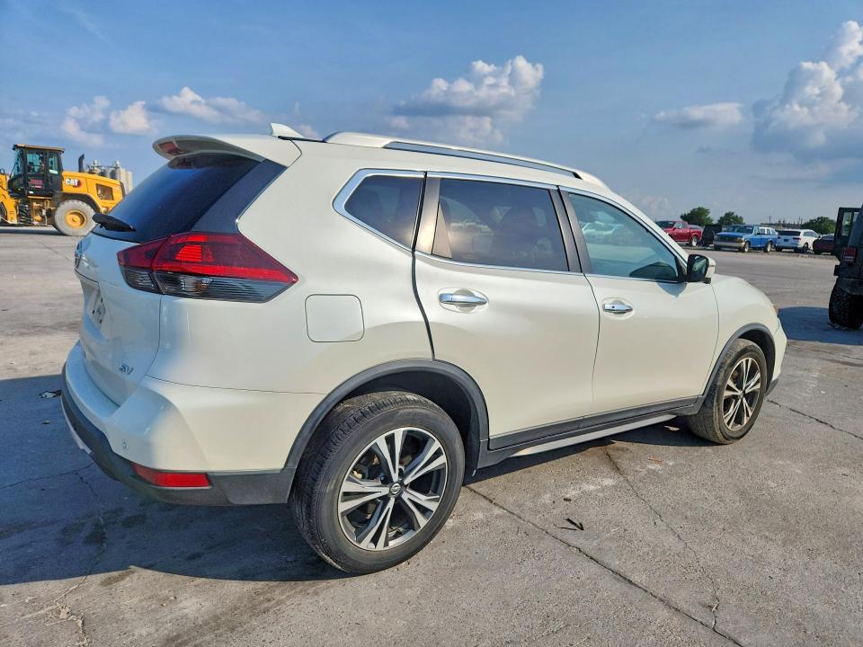 Продаж на аукціоні авто 2019 Nissan Rogue, vin: 5N1AT2MT7KC733610, номер лоту: 62913056