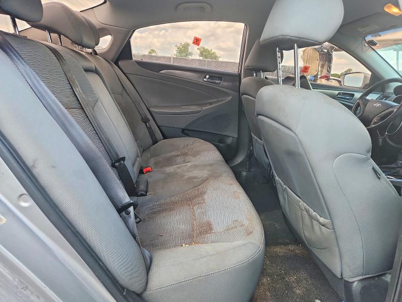 Продажа на аукционе авто 2012 Hyundai Sonata, vin: KMHEC4A49CA038200, номер лота: 62170376