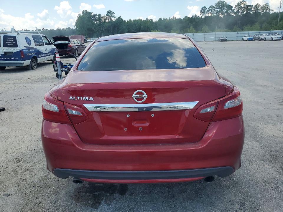 Продажа на аукционе авто 2018 Nissan Altima, vin: 1N4AL3AP0JC127684, номер лота: 61648176