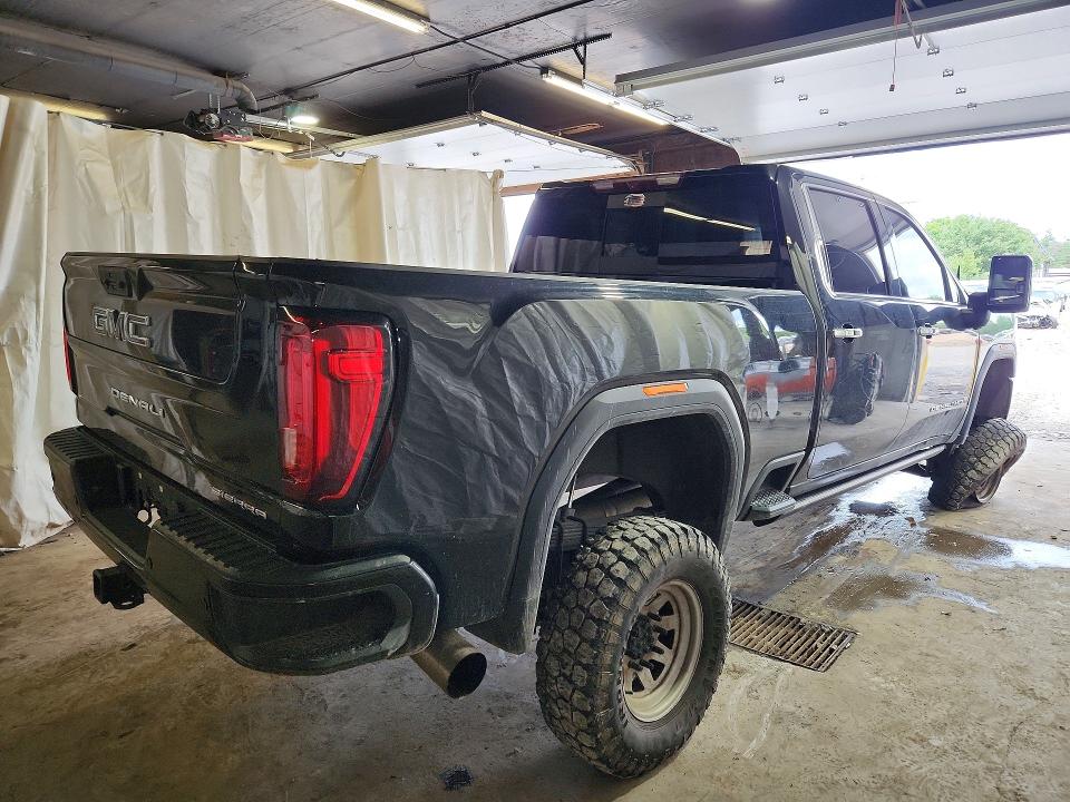 59052556 :رقم المزاد ، 1GT49REY2NF236275 vin ، 2022 Gmc Sierra مزاد بيع
