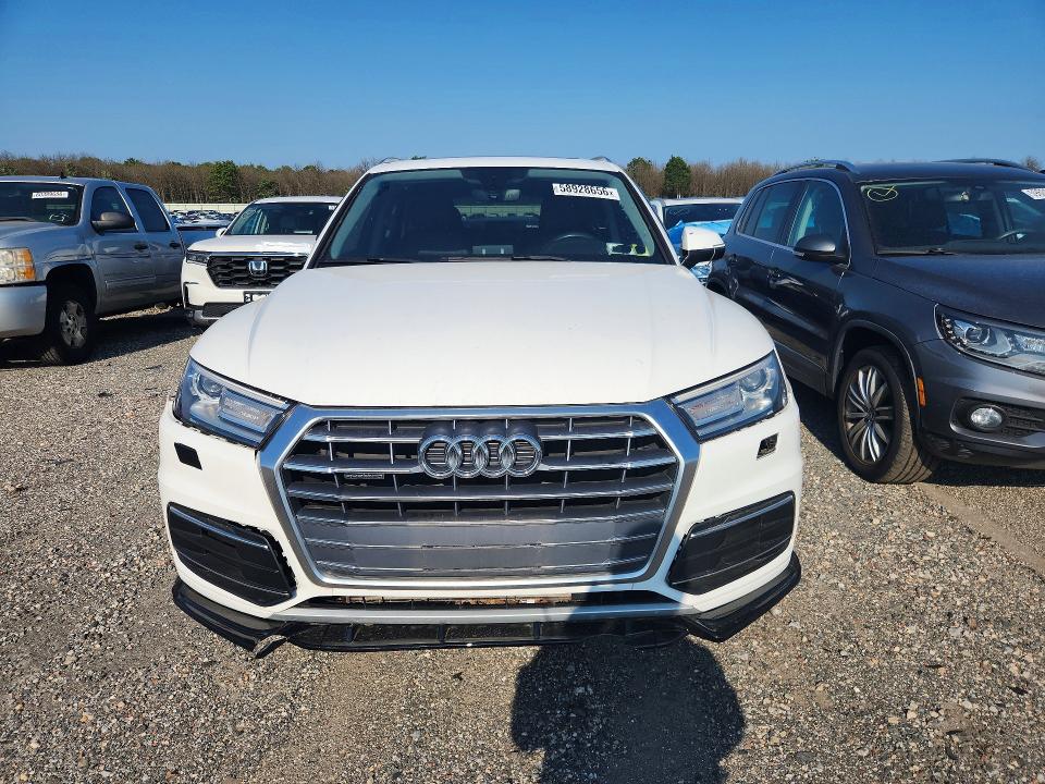 2019 Audi Q5 მანქანა იყიდება აუქციონზე, vin: WA1ANAFY2K2095526, აუქციონის ნომერი: 58928656