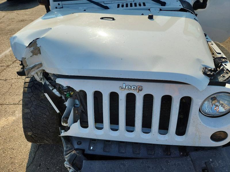 61643796 :رقم المزاد ، 1C4BJWDG4HL561196 vin ، 2017 Jeep Wrangler Unlimited مزاد بيع