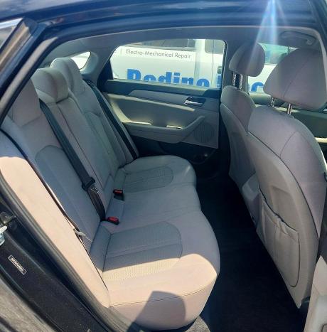 Продажа на аукционе авто 2018 Hyundai Sonata, vin: 5NPE24AF4JH598415, номер лота: 59979306