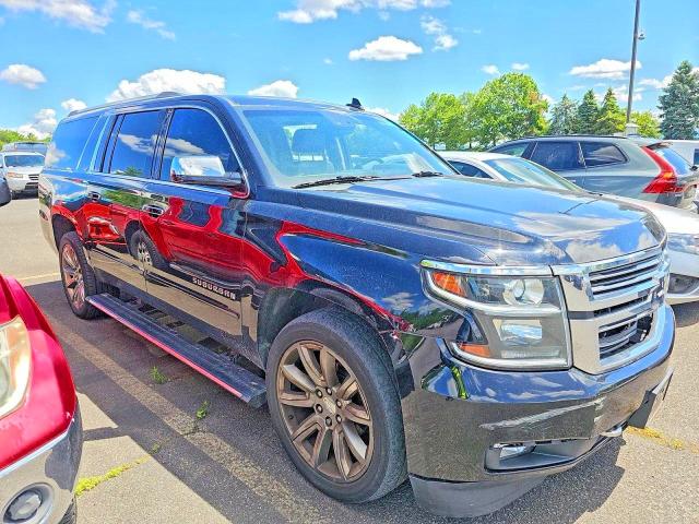 2015 Chevrolet Suburban მანქანა იყიდება აუქციონზე, vin: 1GNSKKKC8FR722852, აუქციონის ნომერი: 61456236
