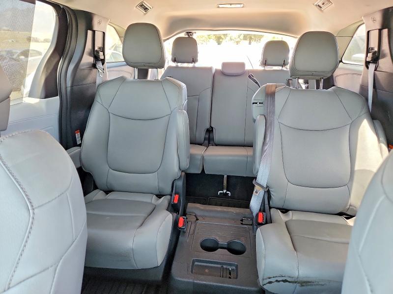 63150986 :رقم المزاد ، 5TDJRKEC4SS269840 vin ، 2025 Toyota Sienna مزاد بيع