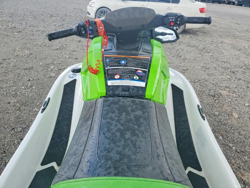 60552166 :رقم المزاد ، YAMA1226C121 vin ، 2021 Yam Vx Cruiser مزاد بيع