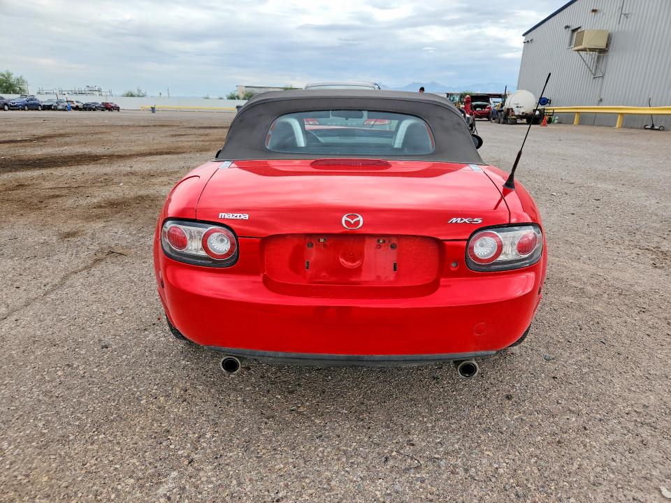 61355266 :رقم المزاد ، JM1NC25F460120835 vin ، 2006 Mazda Mx-5 Miata مزاد بيع