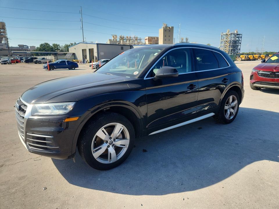Продажа на аукционе авто 2018 Audi Q5, vin: WA1BNAFYXJ2004537, номер лота: 62996026