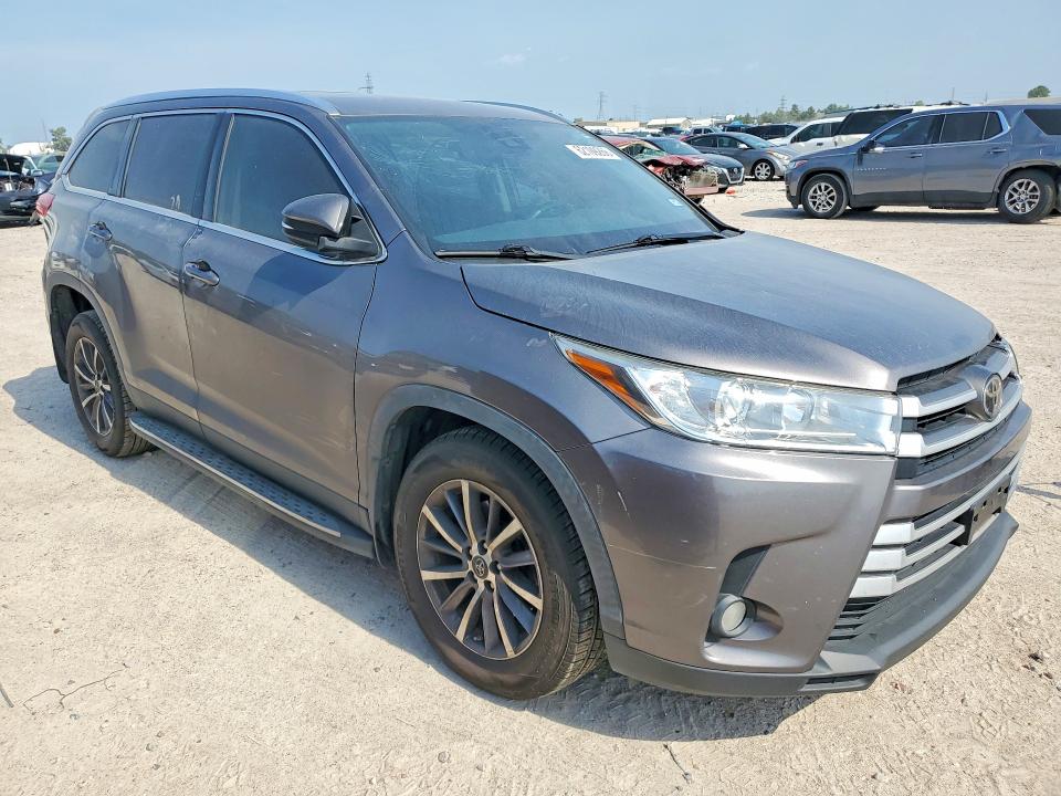 62109266 :رقم المزاد ، 5TDKZRFH4KS567442 vin ، 2019 Toyota Highlander مزاد بيع