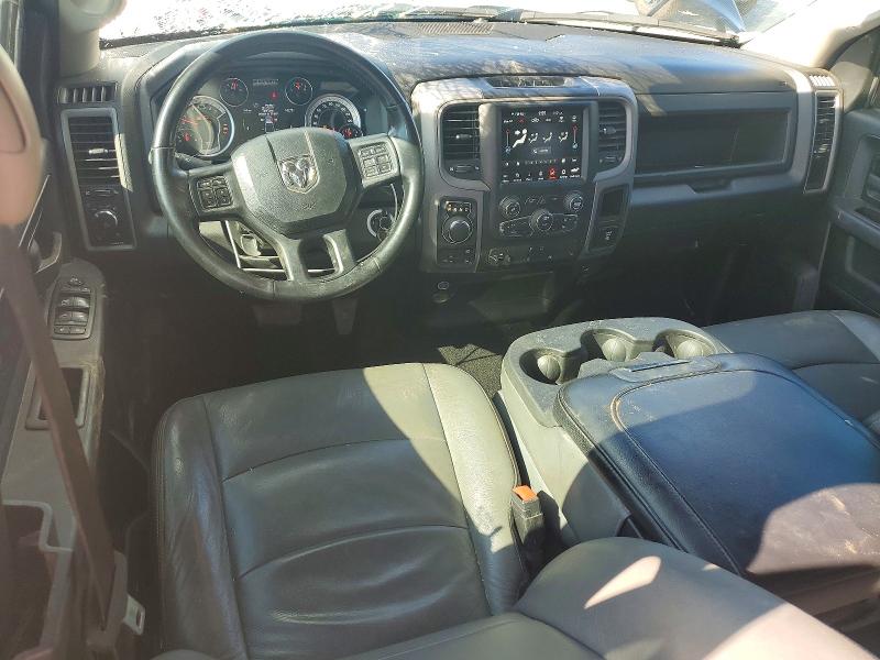 61181396 :رقم المزاد ، 3C6RR7KT8MG665234 vin ، 2021 Ram 1500 Classic مزاد بيع