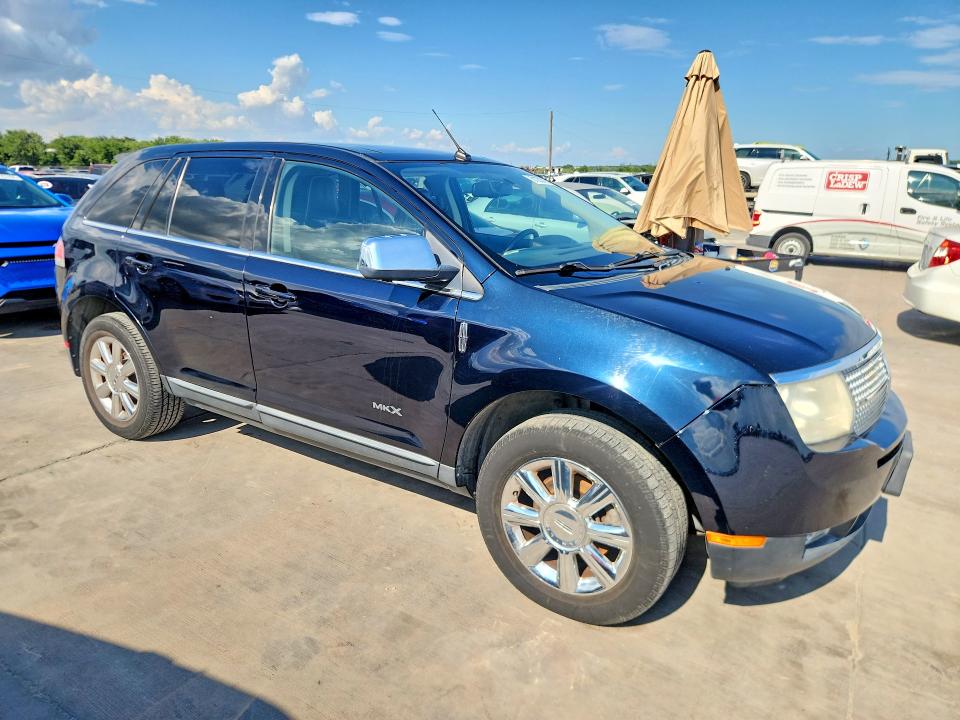 Продажа на аукционе авто 2008 Lincoln Mkx, vin: 2LMDU68CX8BJ23791, номер лота: 61353706