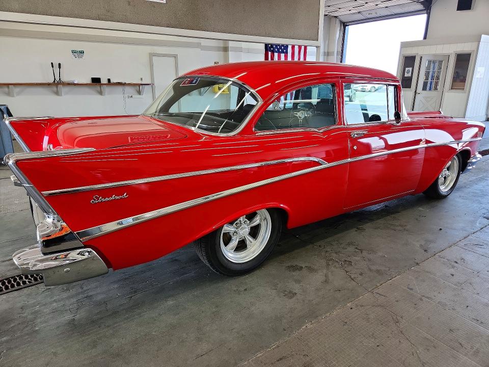 1957 Chevrolet Uk მანქანა იყიდება აუქციონზე, vin: VB570132019, აუქციონის ნომერი: 63020066