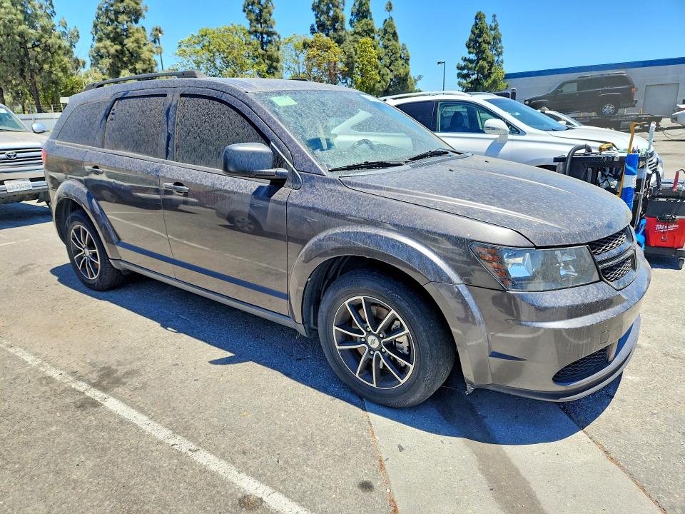 58394146 :رقم المزاد ، 3C4PDCAB2JT383805 vin ، 2018 Dodge Journey مزاد بيع