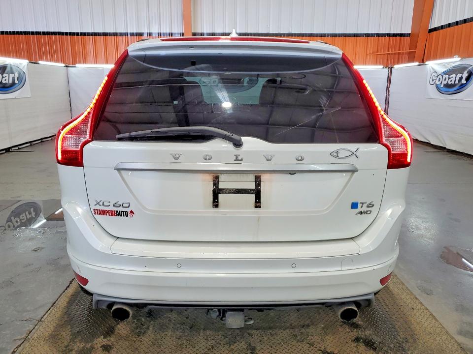 2015 Volvo Xc60 მანქანა იყიდება აუქციონზე, vin: YV4902RS1F2629087, აუქციონის ნომერი: 60447926