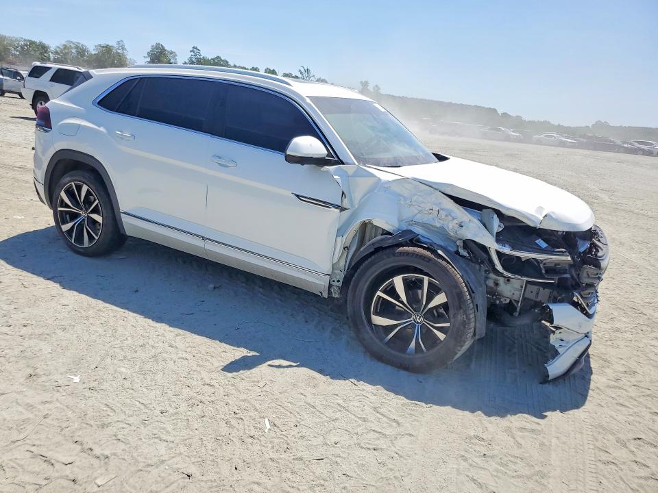 2024 Volkswagen Atlas Cross Sport მანქანა იყიდება აუქციონზე, vin: 1V2FE2CA2RC211688, აუქციონის ნომერი: 61216456