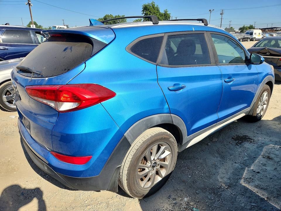 2018 Hyundai Tucson მანქანა იყიდება აუქციონზე, vin: KM8J33A4XJU708521, აუქციონის ნომერი: 61403226
