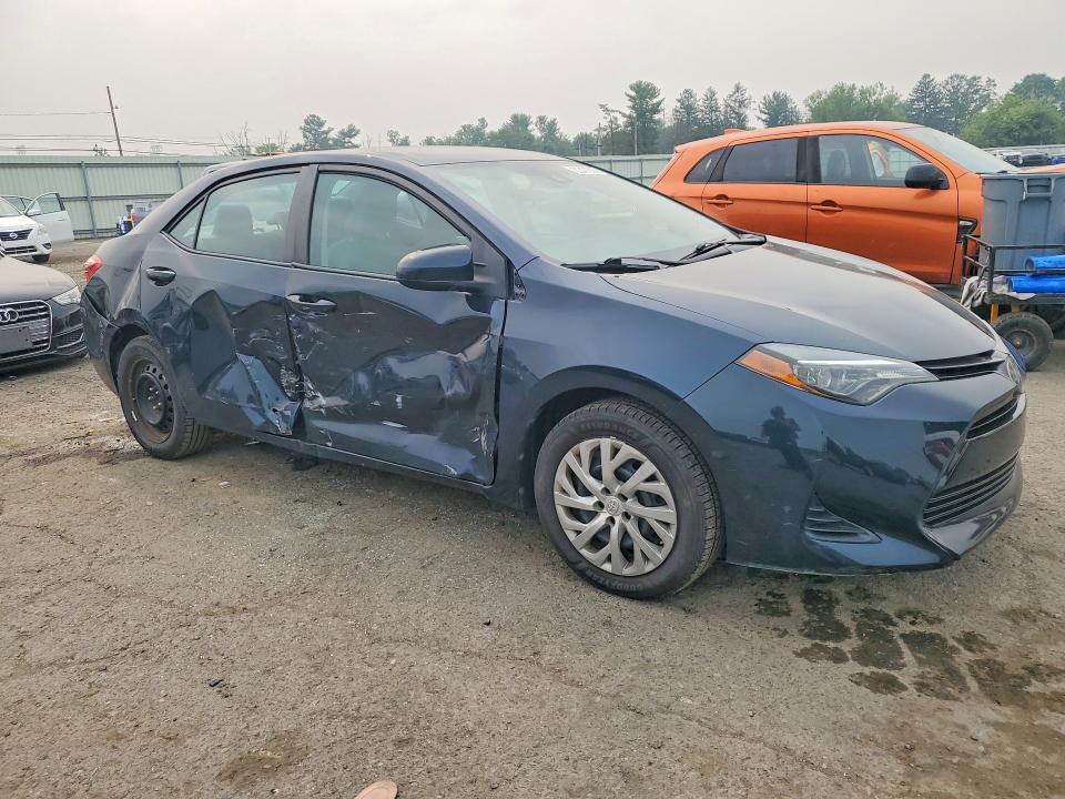 Продажа на аукционе авто 2019 Toyota Corolla, vin: 2T1BURHE2KC205474, номер лота: 60472086