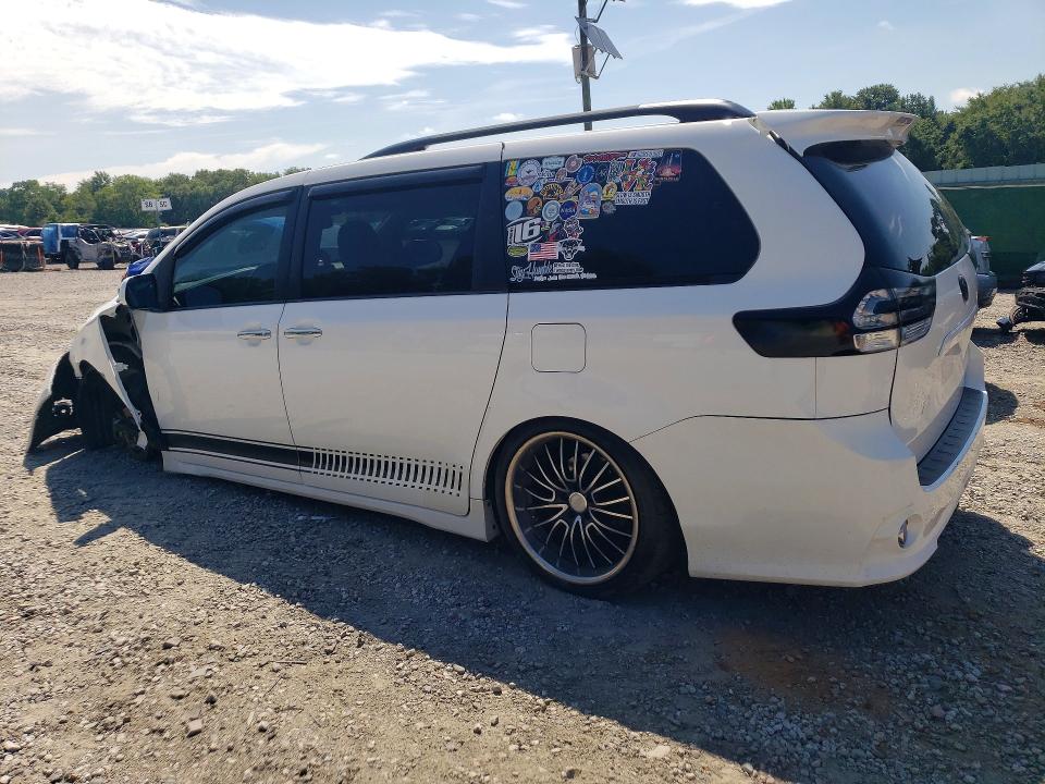 2015 Toyota Sienna მანქანა იყიდება აუქციონზე, vin: 5TDXK3DCXFS592706, აუქციონის ნომერი: 59887206
