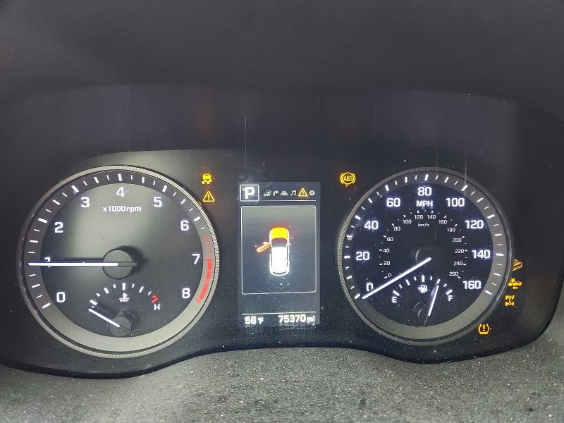 61187926 :رقم المزاد ، KM8J3CA2XJU629784 vin ، 2018 Hyundai Tucson مزاد بيع