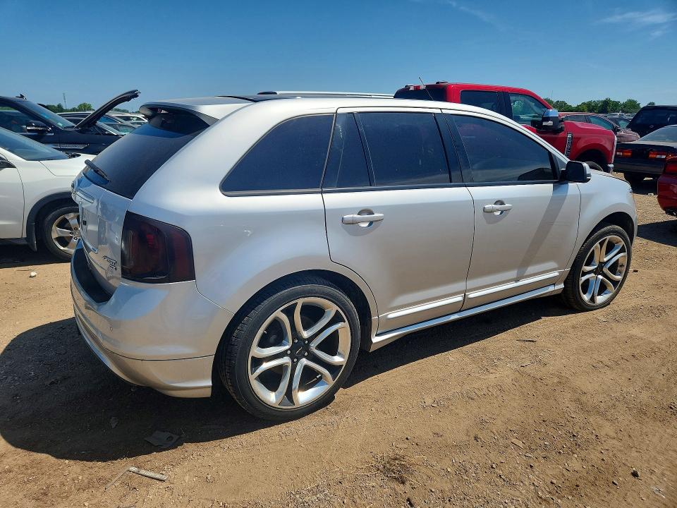 60775536 :رقم المزاد ، 2FMDK4AK9DBA10710 vin ، 2013 Ford Edge مزاد بيع