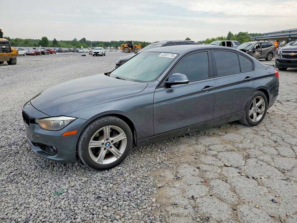 62851776 :رقم المزاد ، WBA3A5C51DF601464 vin ، 2013 Bmw 328 مزاد بيع
