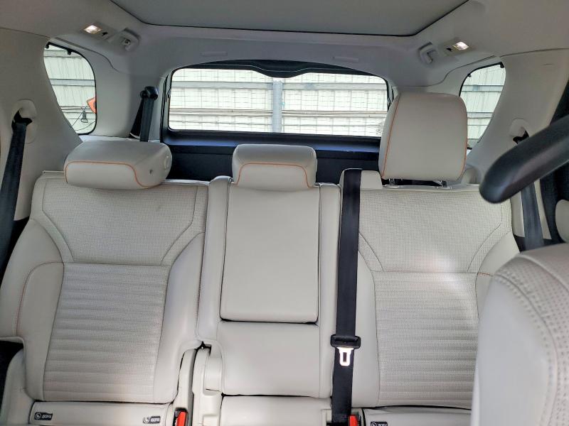 Aukcja sprzedaży 2018 Land Rover Discovery, vin: SALRT2RK2JA047694, numer aukcji: 60768636
