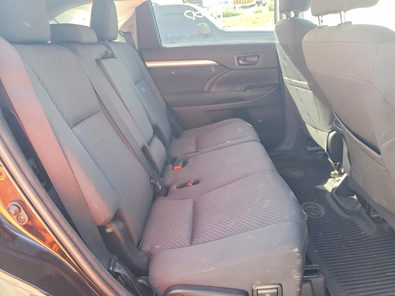 2018 Toyota Highlander მანქანა იყიდება აუქციონზე, vin: 5TDZARFH6JS036487, აუქციონის ნომერი: 61212826