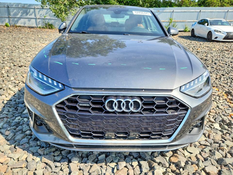 62498726 :رقم المزاد ، WAUDAAF4XRN002334 vin ، 2024 Audi A4 مزاد بيع