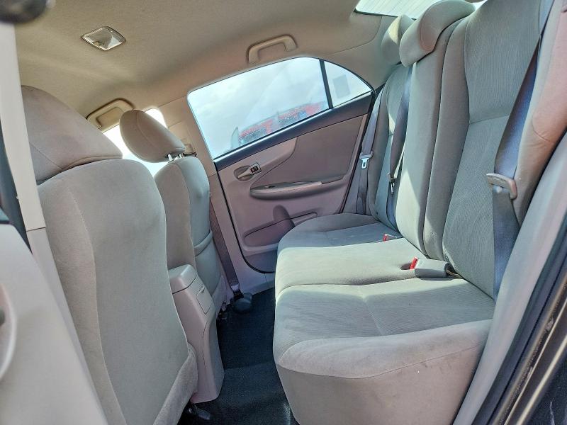 62213586 :رقم المزاد ، 2T1BU4EE9CC837347 vin ، 2012 Toyota Corolla مزاد بيع