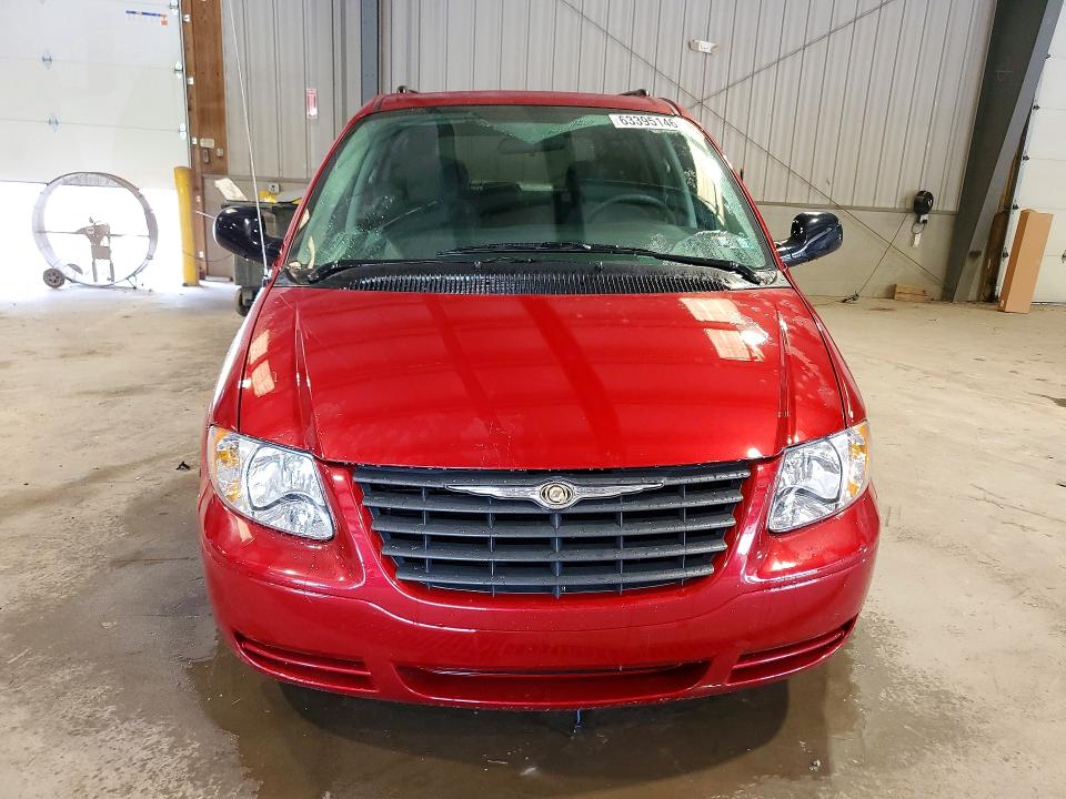 63395146 :رقم المزاد ، 1C4GP45R65B361737 vin ، 2005 Chrysler Town & Country مزاد بيع