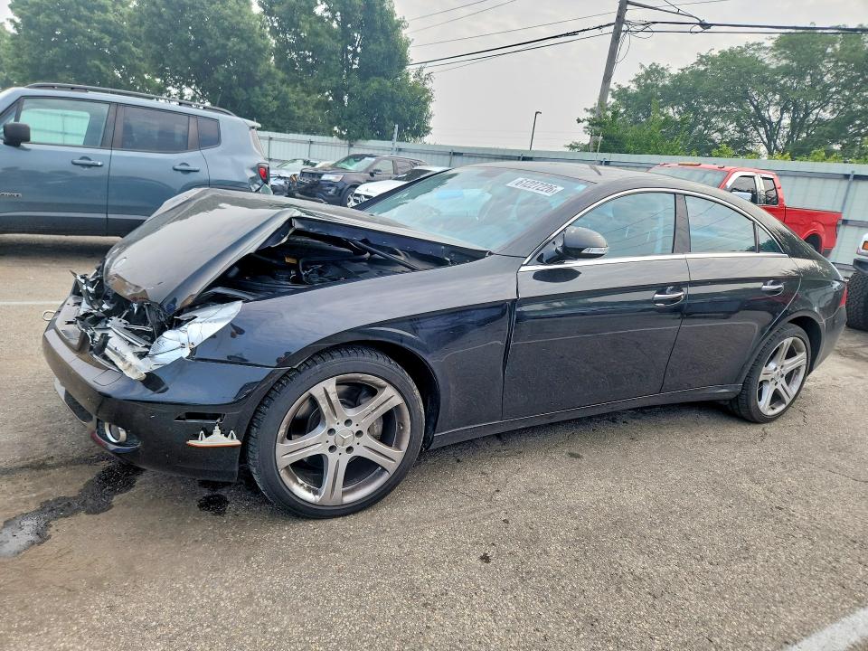 61227226 :رقم المزاد ، WDDDJ75X26A048637 vin ، 2006 Mercedes-benz Cls مزاد بيع