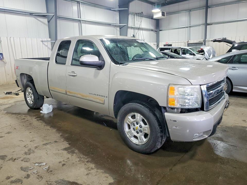 Продажа на аукционе авто 2008 Chevrolet Silverado, vin: 1GCEK19J98Z327909, номер лота: 62494666