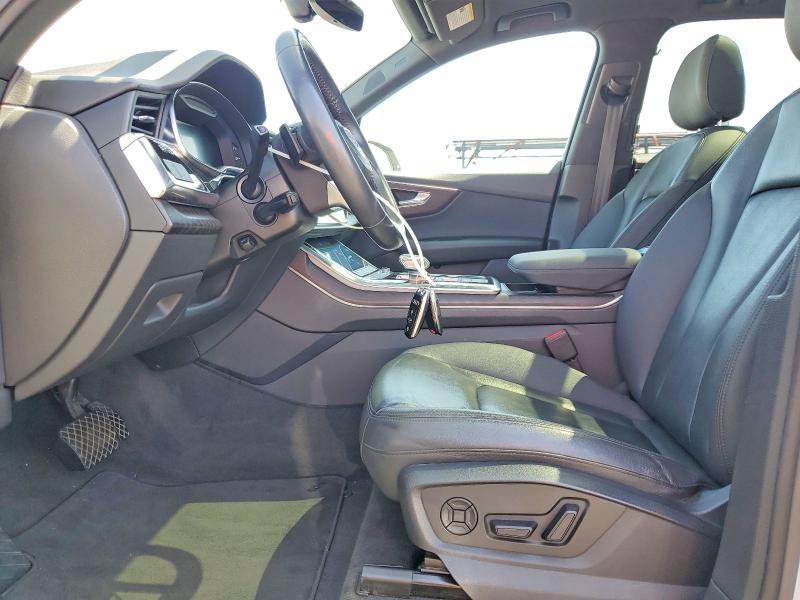 2020 Audi Q7 მანქანა იყიდება აუქციონზე, vin: WA1LXAF70LD011817, აუქციონის ნომერი: 62526216