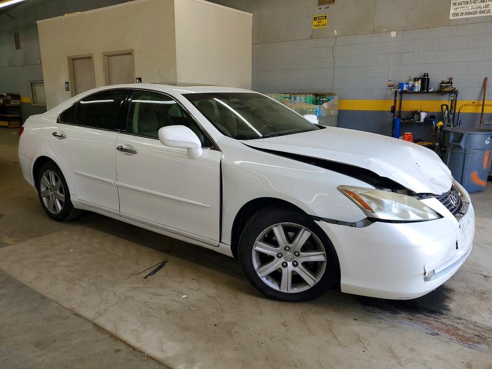 61504356 :رقم المزاد ، JTHBJ46GX72130852 vin ، 2007 Lexus Es مزاد بيع