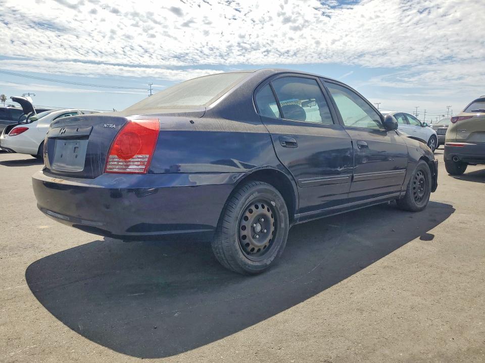 Продажа на аукционе авто 2004 Hyundai Elantra, vin: KMHDN46D14U909363, номер лота: 59727816