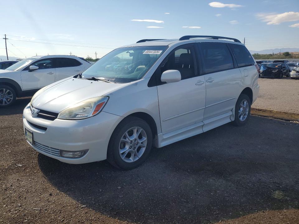 60447326 :رقم المزاد ، 5TDZA22C85S362217 vin ، 2005 Toyota Sienna Van مزاد بيع