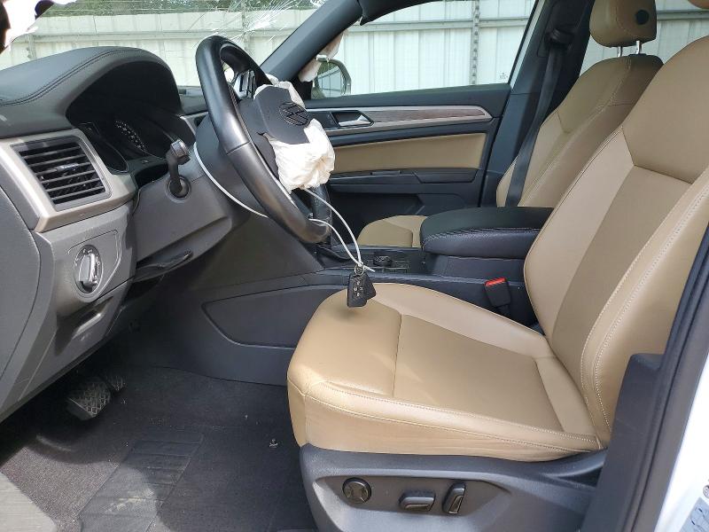 61997426 :رقم المزاد ، 1V21E2CA4LC218868 vin ، 2020 Volkswagen Atlas Cross Sport مزاد بيع