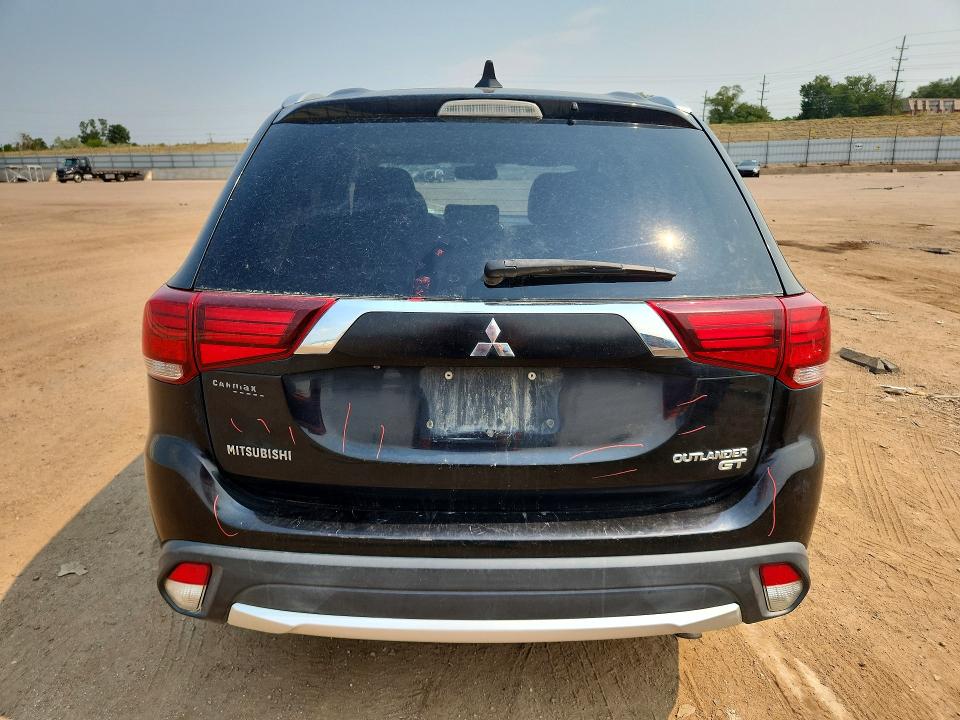 60040746 :رقم المزاد ، JA4JZ4AX1JJ001709 vin ، 2018 Mitsubishi Outlander مزاد بيع