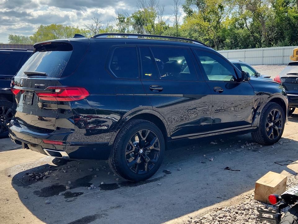 61983506 :رقم المزاد ، 5UXCW2C04L9A02919 vin ، 2020 Bmw X7 مزاد بيع